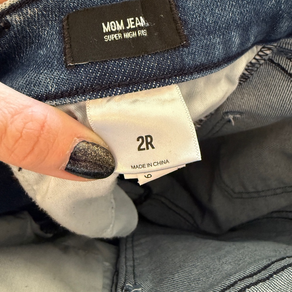 Super High Rise Mom Jeans - Picture 6 of 6